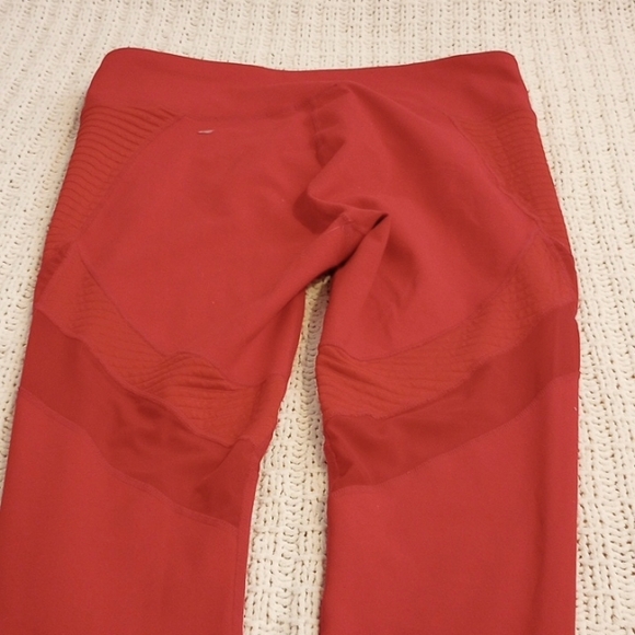Fabletics Leggings - Picture 3 of 6